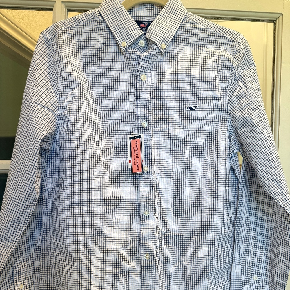 NWT Vinyard Vines Slim Fit Whale Shirt